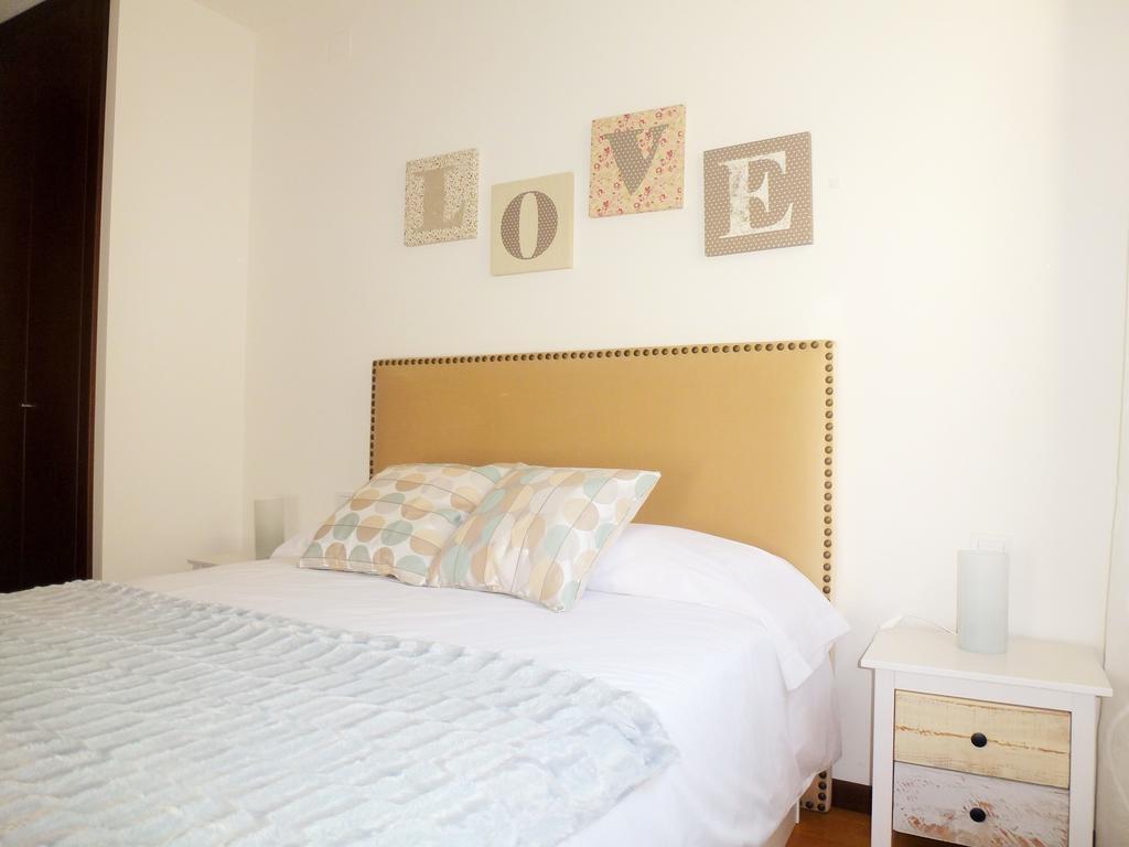 Apartamentos Nazareno Sevilla Exteriör bild