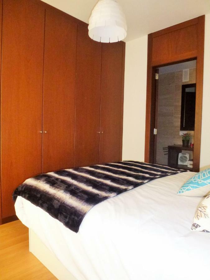 Apartamentos Nazareno Sevilla Exteriör bild